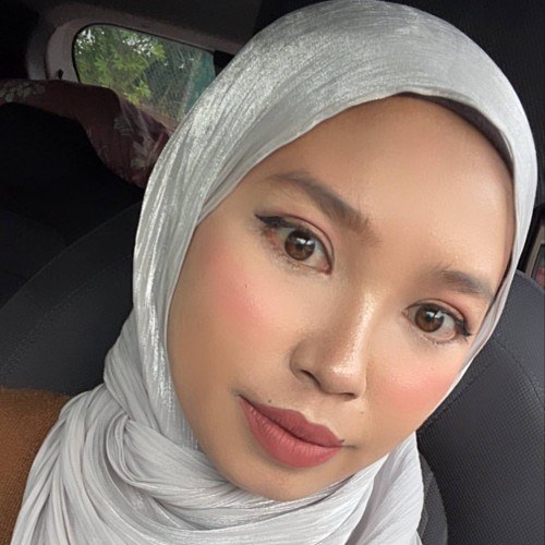 View photo Nur Hamizah Binti Azmi