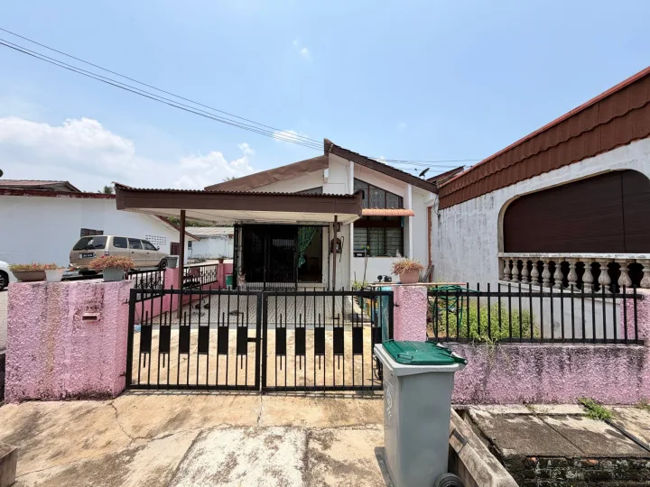 END LOT | NON BUMI Rumah Teres Setingkat Taman Maju