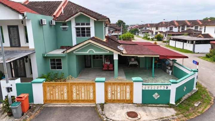 CORNER LOT OPEN FACING @ Jalan Jasa, Taman Mutiara Rini