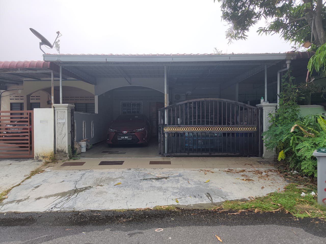 TAMAN SEMARAK 2