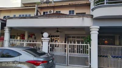SP33 - RUMAH TERS 2 TINGKAT – TAMAN TANJUNG BATU PAHAT.