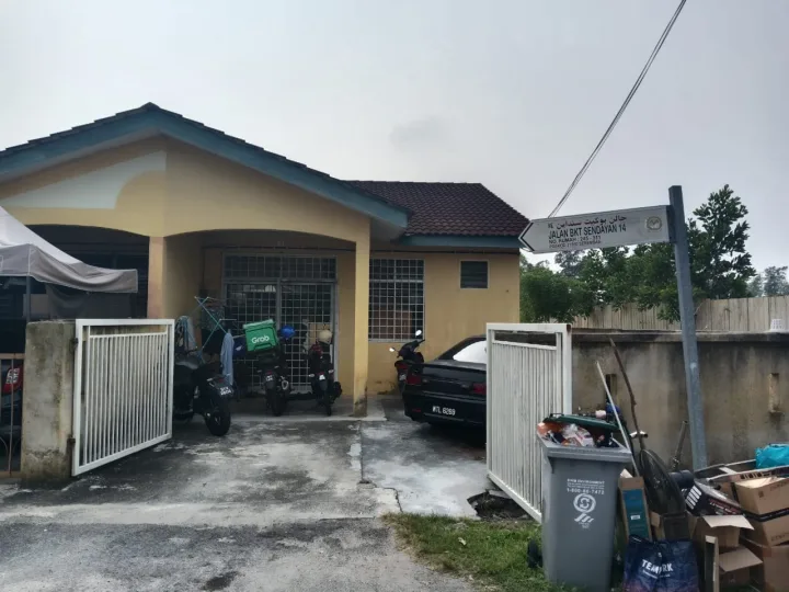 Below MV Endlot WIth Land For Sale In Tmn Bukit Sendayan