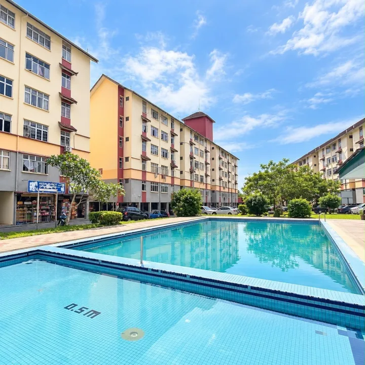 ROSE VILLA APARTMENT, TAMAN SRI PUTRI, KULAI