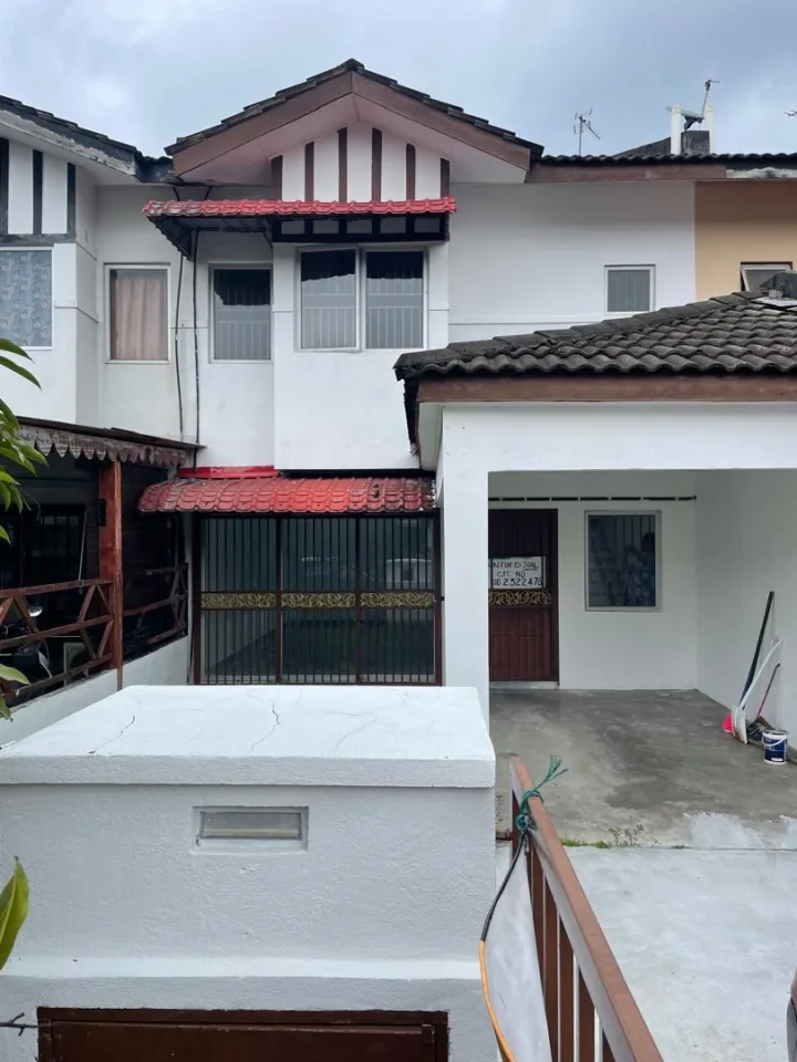EXTRA LAND + FREEHOLD Double Storey Taman Pinggiran Senawang