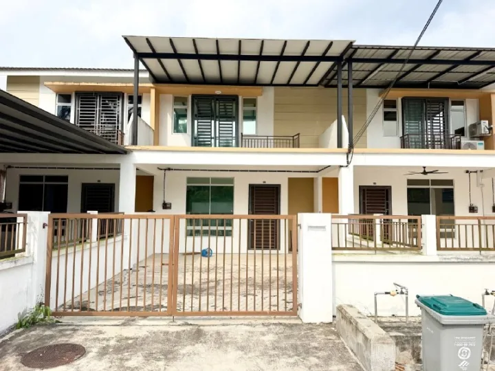TAMAN SCIENTEX KOTA TINGGI