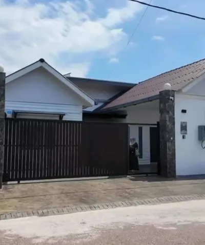 SP92 - RUMAH TERES SETINGKAT TAMAN SERI LAMBAK KLUANG, JOHOR