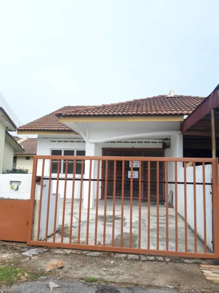 Single Storey Terrace, Taman Suria, Bandar Mahkota