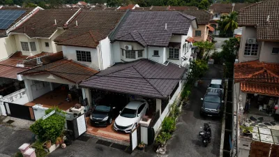 Two Storey Terrace End Lot Jalan Cecawi Seksyen 6 Kota Damansara