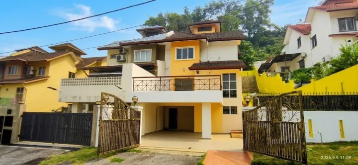 2.5 Storey SEMI D Lestari Perdana Seri Kembangan [ Non Bumi ]