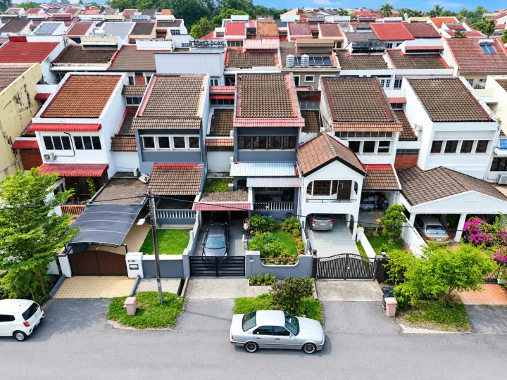Renovated & Extended 2 Storey Terrace | SS3 | Taman Universiti | Petaling Jaya