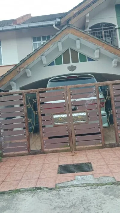 SP03 - FOR SALE! RUMAH TERES 2 TINGKAT DI TAMAN BUKIT DAHLIA PASIR GUDANG.