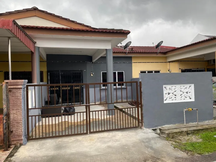 Teres Setingkat | Taman Markisa, Endau, Mersing, Johor