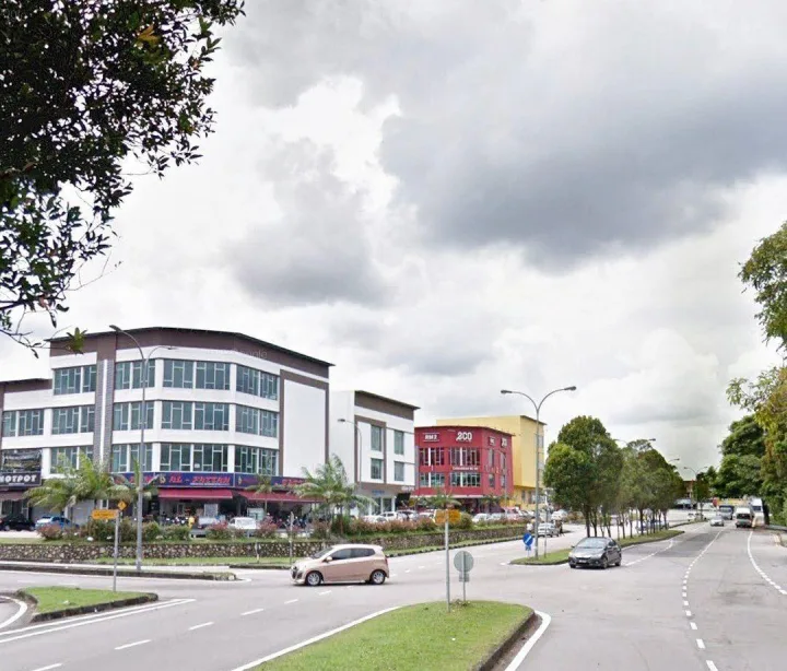 M6 MELAWIS APARTMENT, TAMAN UNIVERSITI, SKUDAI.