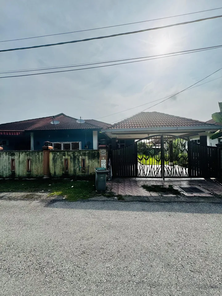 TAMAN ROS SETIA