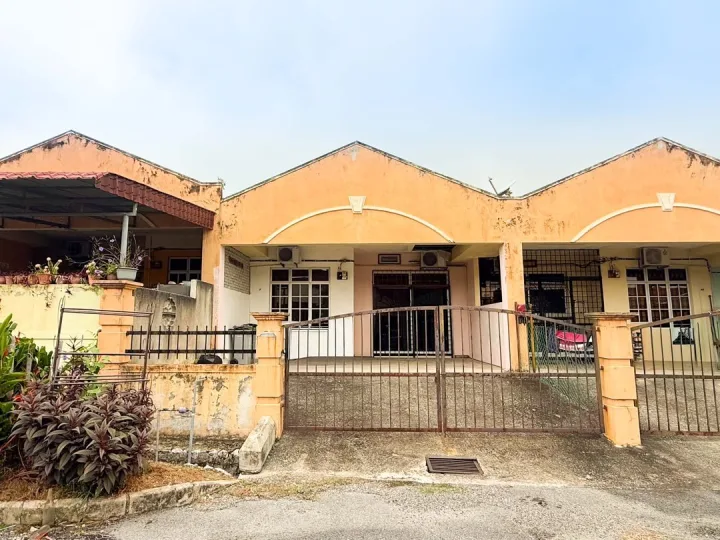 TAMAN BUKIT KRISTAL