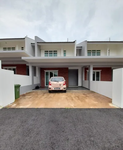SP147 - RUMAH BESAR + TANAH LUAS JARANG ADA DI PENGERANG!