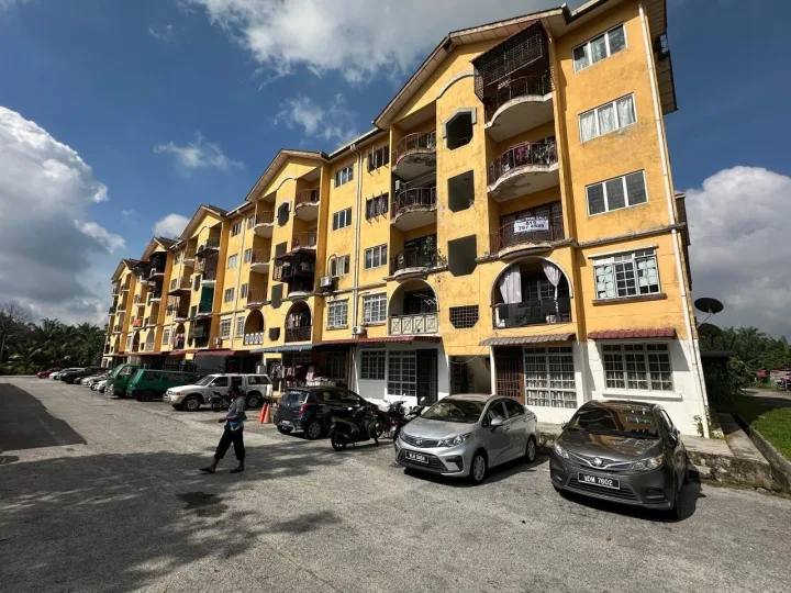D'Menara Apartment @ Bukit Changgang