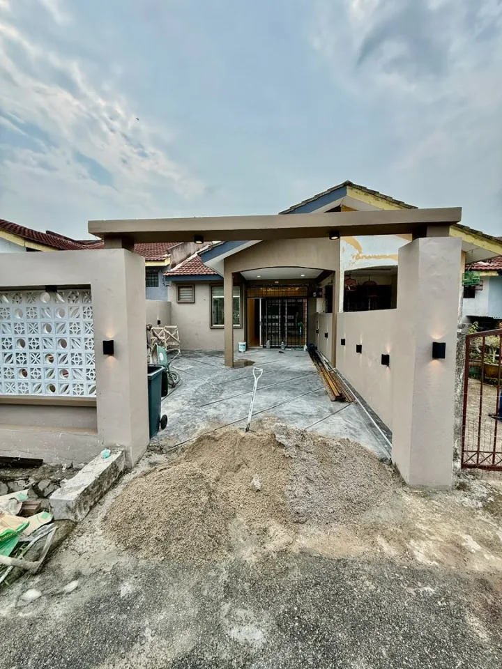 TAMAN BUKIT PERDANA (REFURBISHED)