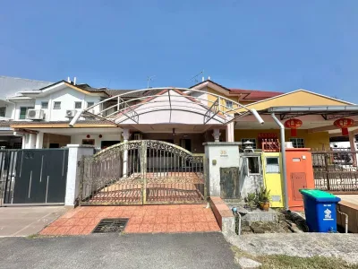Double Storey Taman Puchong Utama 10