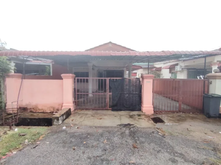 Single Storey, Telok Mas. Endlot