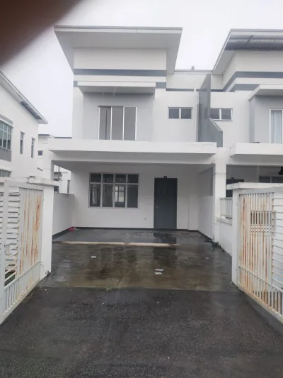 SP93 - TAMAN SRI PENAWAR, JALAN SEROJA BANDAR PENAWAR JOHOR.