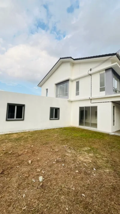 SP136 - RUMAH SEMI-D 2 TINGKAT (CORNER LOT) – TAMAN TIARA SENDAYAN LABU