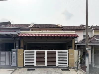 TAMAN ALAMANDA