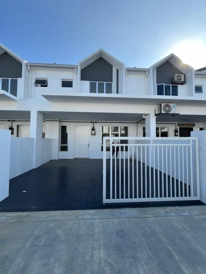 Double Storey Terrace Taman Eka Heights