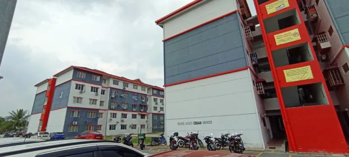 RUMAH PANGSA IMPIAN BANDAR SAUJANA PUTRA